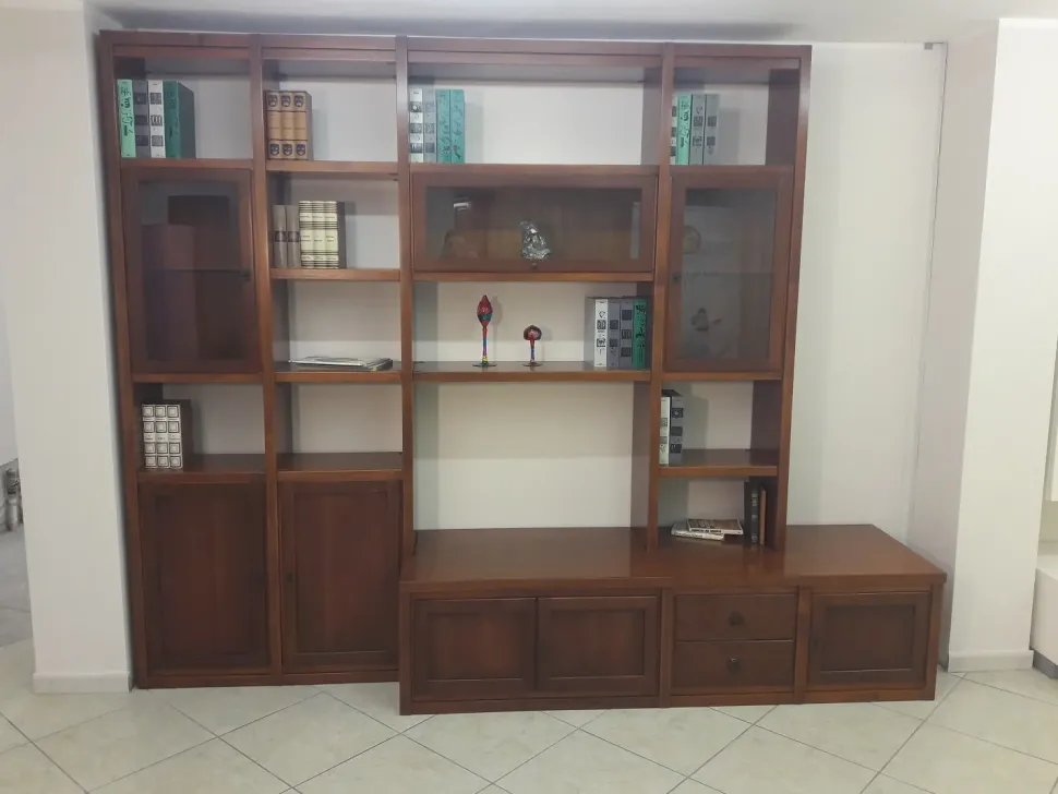 Libreria Collezione esclusiva in legno scontata -53%: scopri Classico