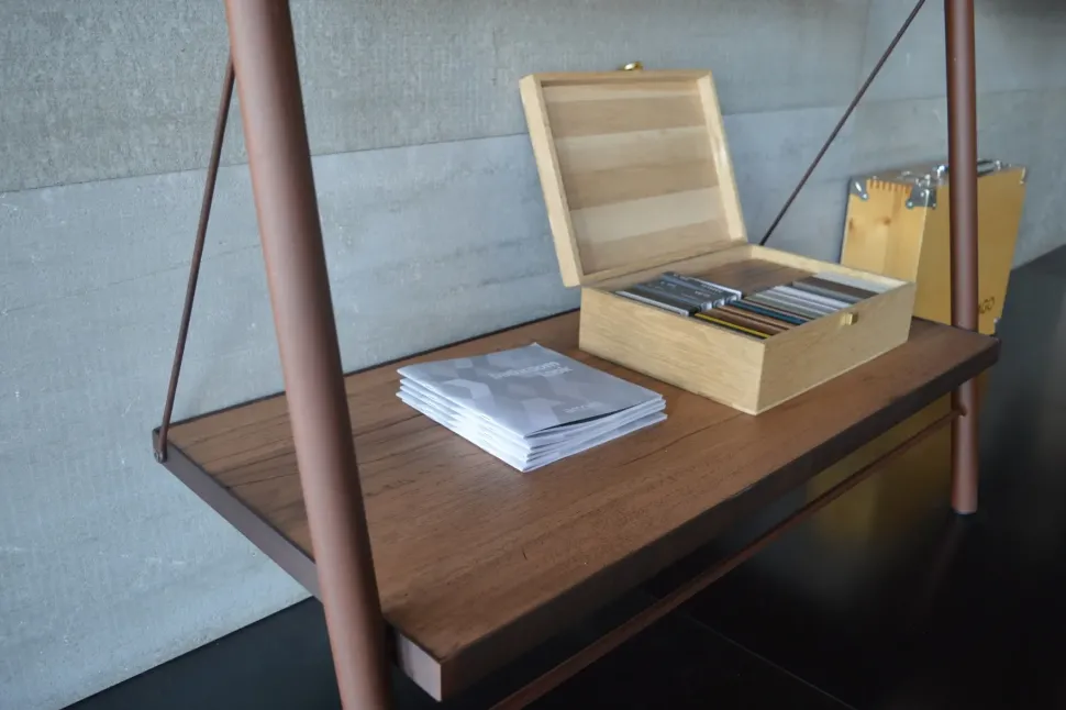 Libreria Easy in stile moderno di Devina nais in OFFERTA OUTLET