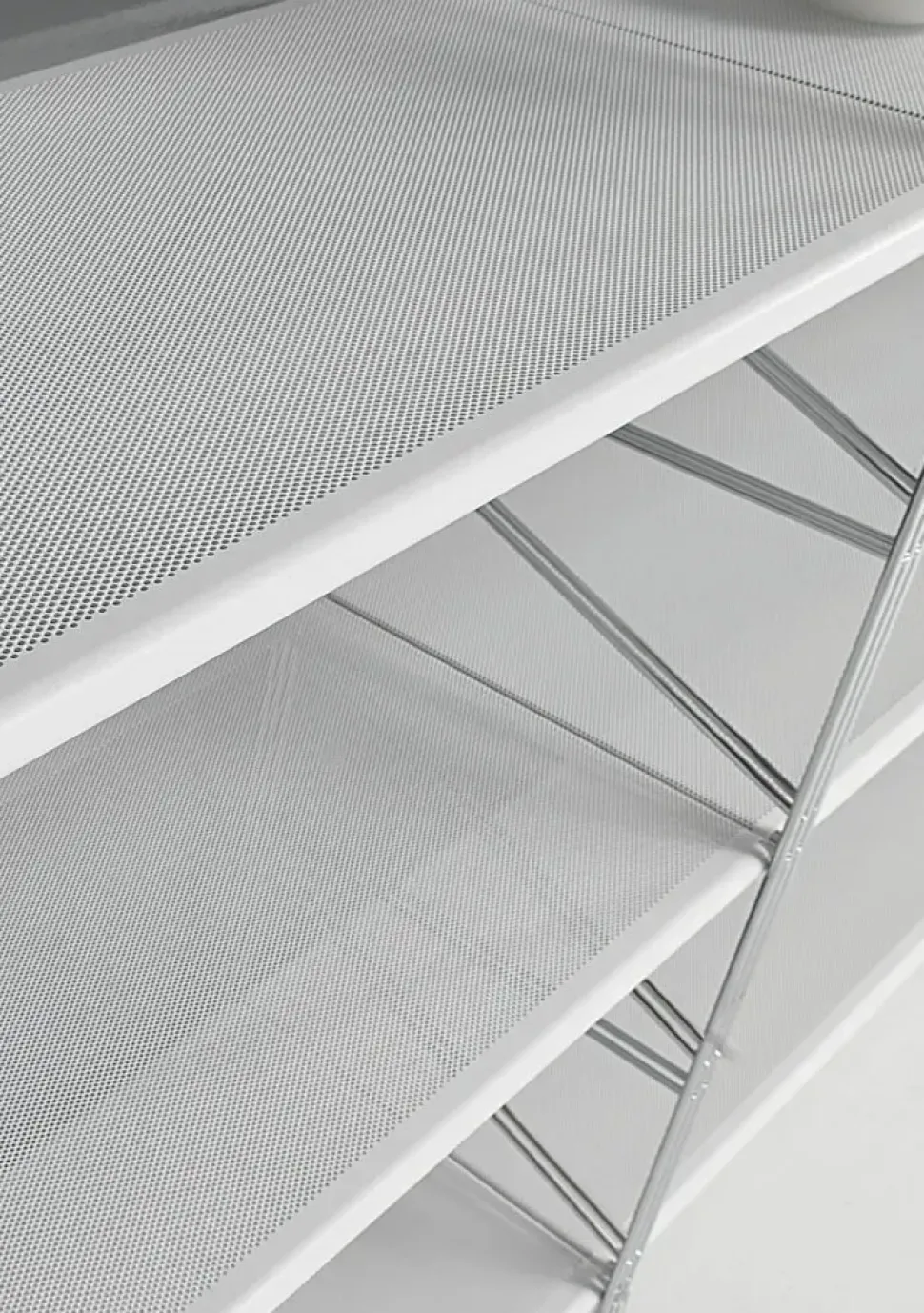 Libreria in metallo Socrate Caimi in offerta