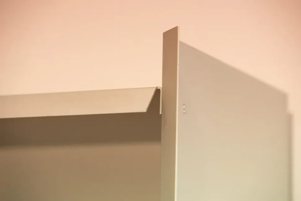 Libreria Kay arflex stile design di Arflex scontata del 23%