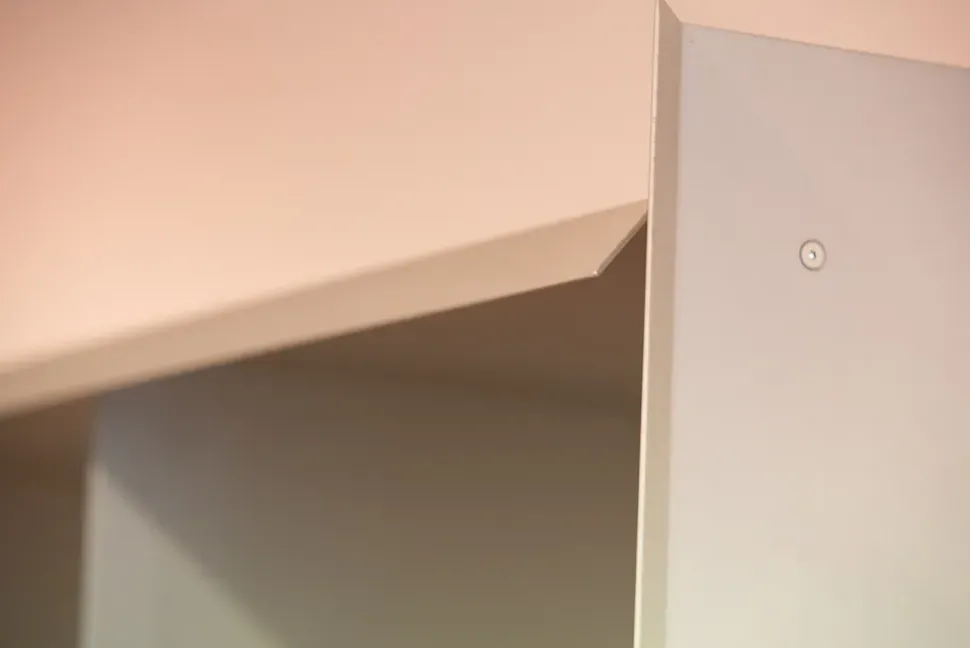 Libreria Kay arflex stile design di Arflex scontata del 23%