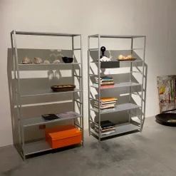 Libreria Kriptonite in metallo scontata -24%: scopri K3