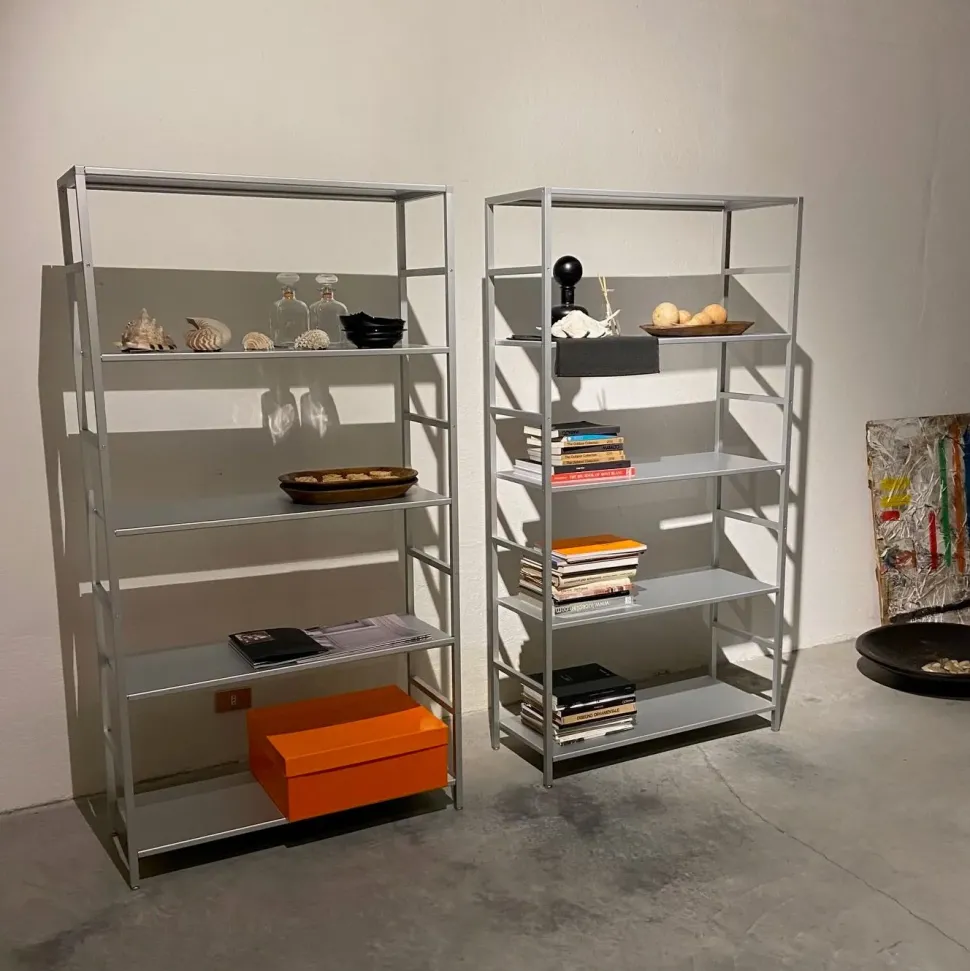 Libreria Kriptonite in metallo scontata -24%: scopri K3