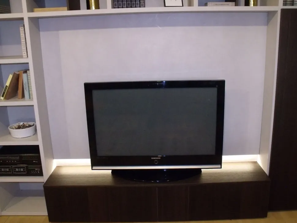 Libreria Liberia modo Sangiacomo in stile design con forte sconto