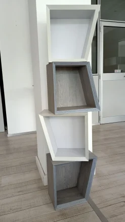 Libreria Libreria pensile in stile moderno di Target point in OFFERTA OUTLET