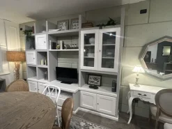 Libreria Libreria porta tv Dialma brown in stile classica con forte sconto