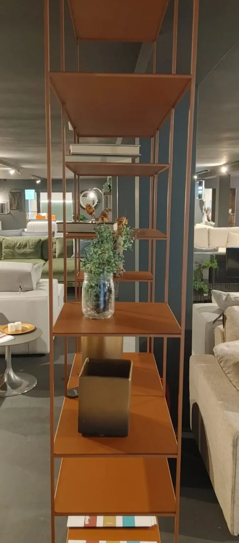 Libreria Libreria sospesa levia by ronda design stile design di Ronda design scontata del 35%