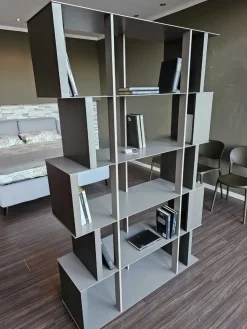 Libreria Manga  stile moderno di Ozzio scontata del 30%