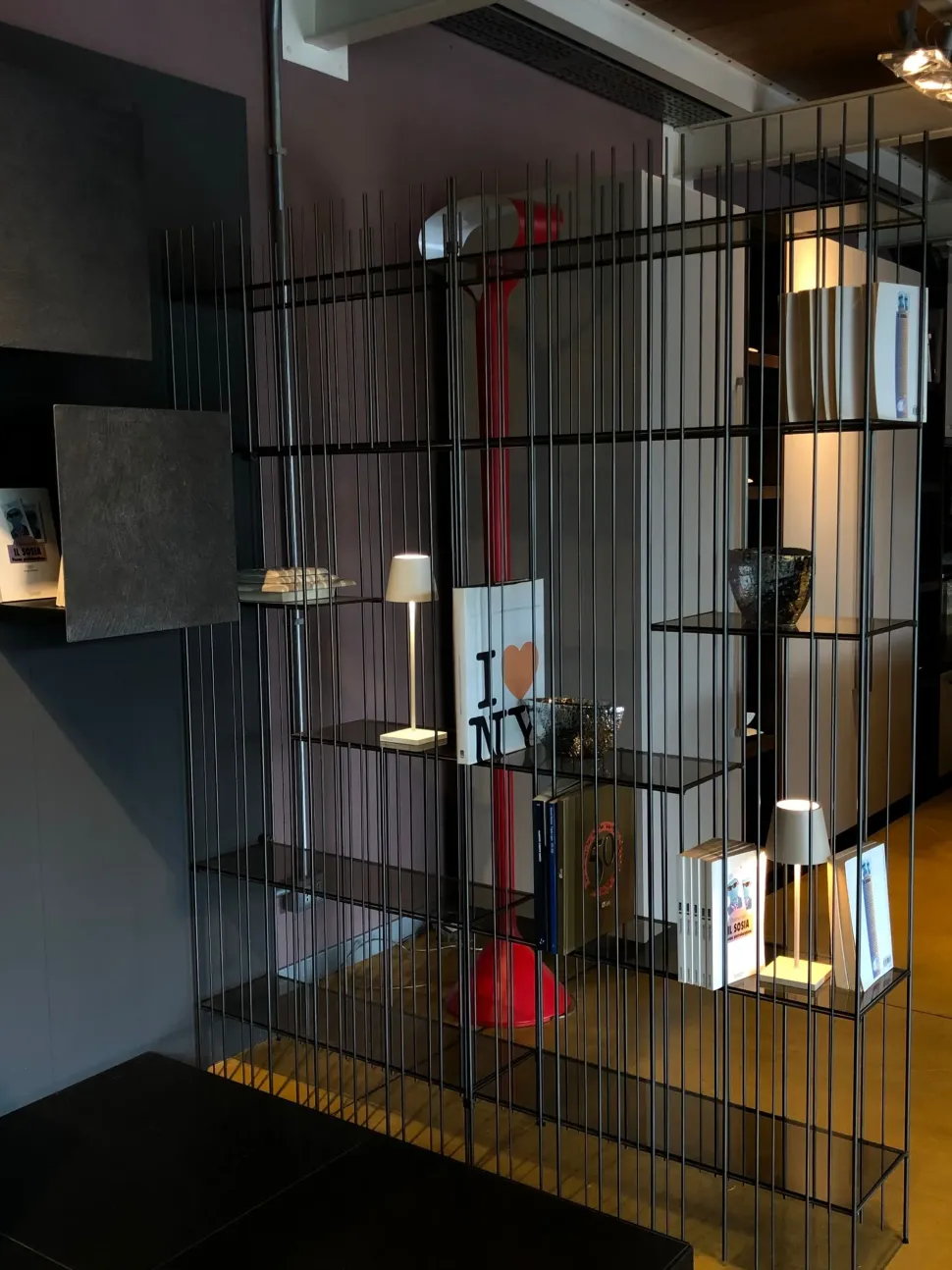 Libreria Metrica Mogg in stile design a prezzi outlet