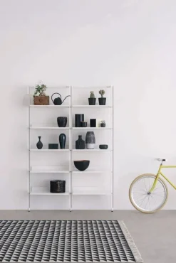 Libreria modello Acciaio a muro  di Desalto a prezzo riservato