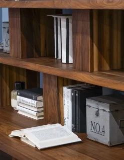 Libreria modello Bookshelf di Riva 1920 a prezzo riservato