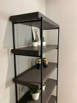 Libreria modello Libra di Connubia a prezzo riservato