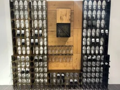 Libreria modello Libreria del vino di Elite to be a prezzo riservato