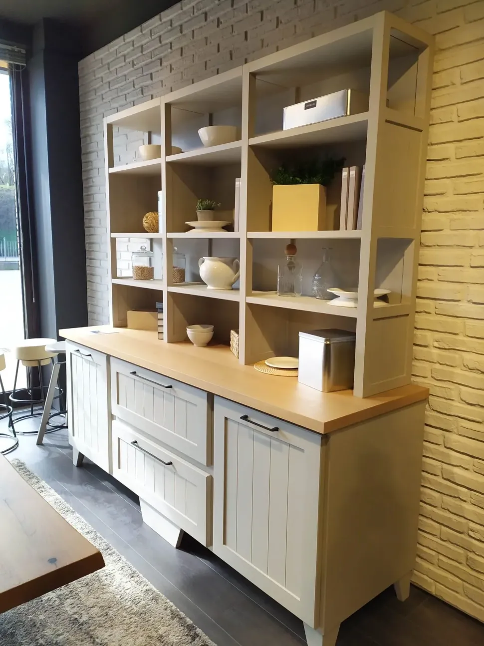 Libreria modello Provenza di Lube cucine in Offerta Outlet