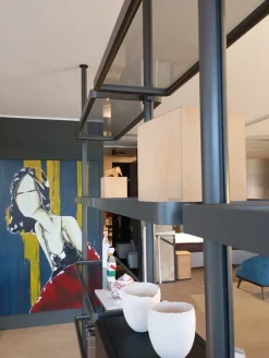 Libreria Molteni & c in metallo a prezzo Outlet: scopri Libreria hector bifacciale