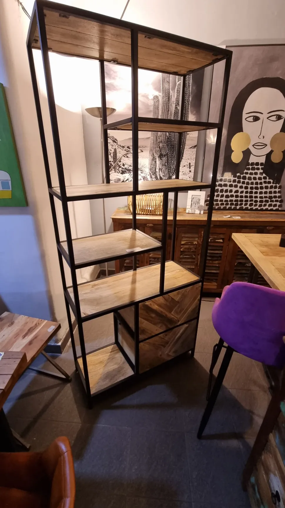 Libreria Outlet etnico in legno scontata -58%: scopri Libreria rennes natural con 2 cassetti