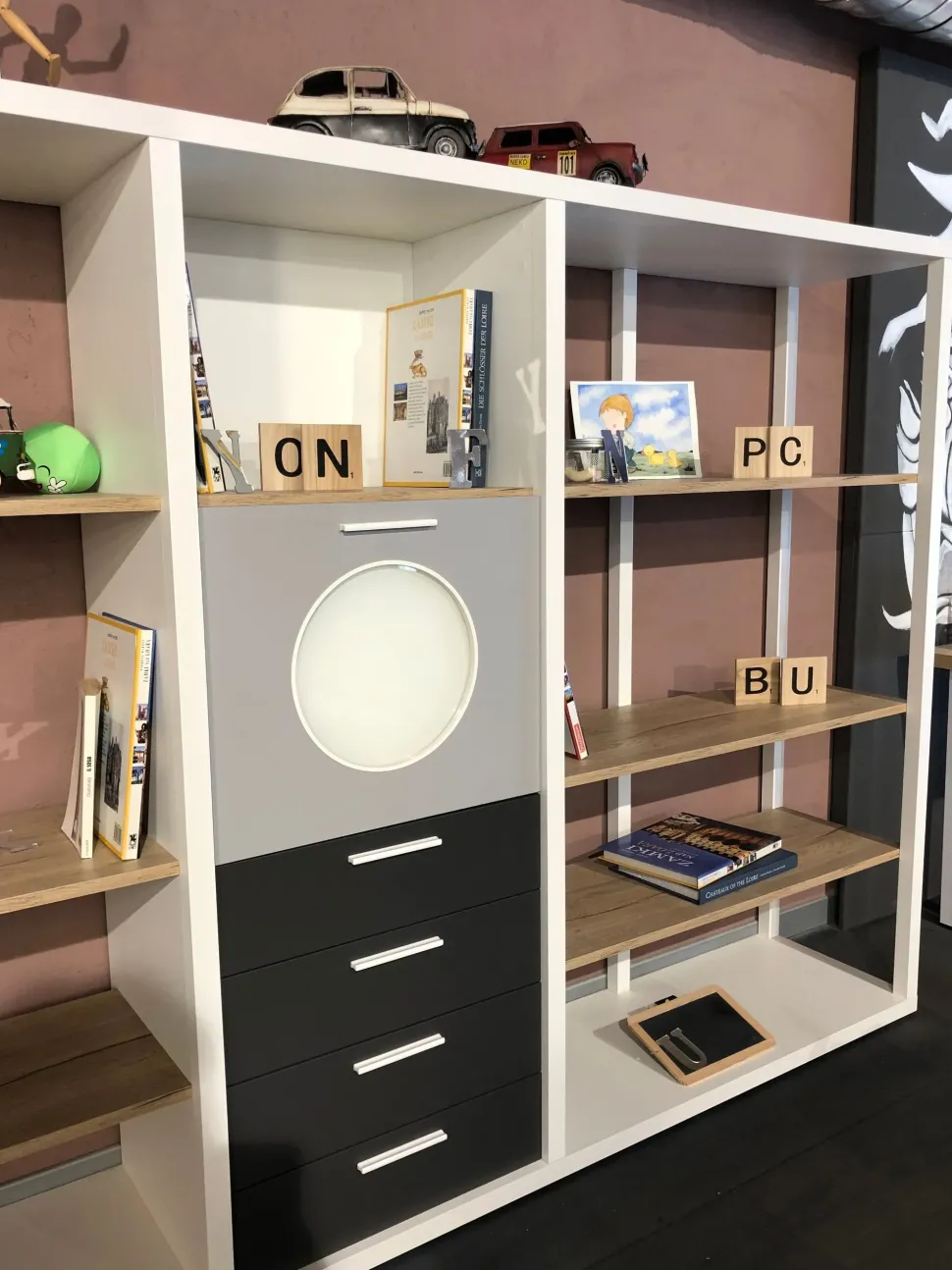 Libreria Palo alto stile moderno di Dielle scontata