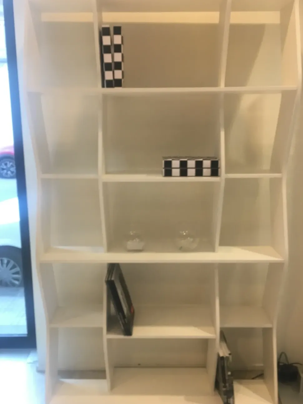 Libreria Swing Doimo idea in laccato opaco a prezzo Outlet