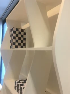 Libreria Swing Doimo idea in laccato opaco a prezzo Outlet