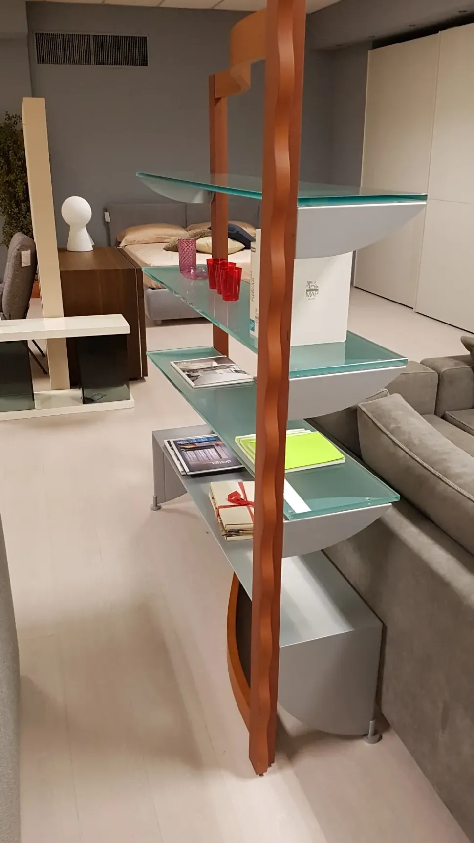 Libreria Volo stile moderno di Porada scontata