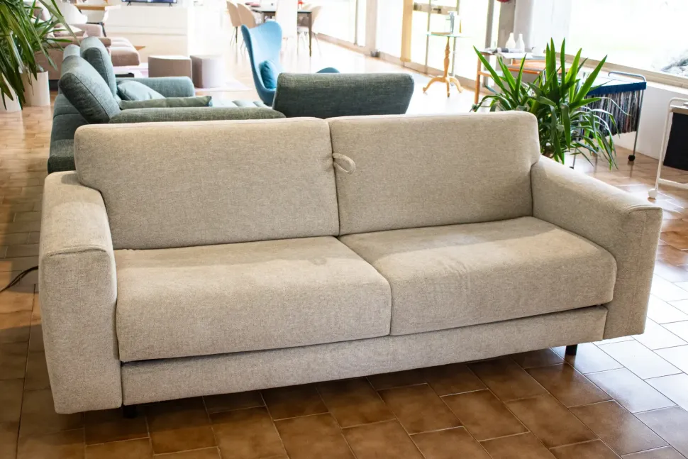 Lineare Aries Morbidline salotti a PREZZO OUTLET scontato del 40%