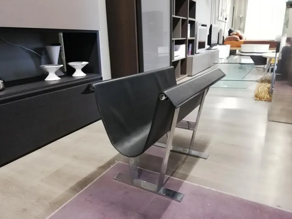 Luis B&b italia in stile design a prezzo scontato