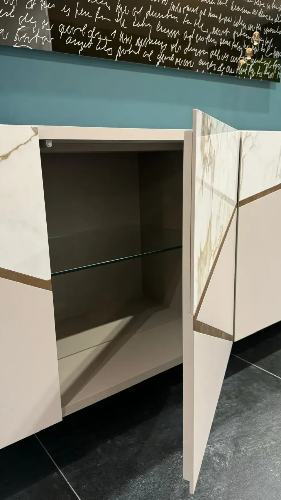 Madia Alicante di Voltan in stile design scontata -37%