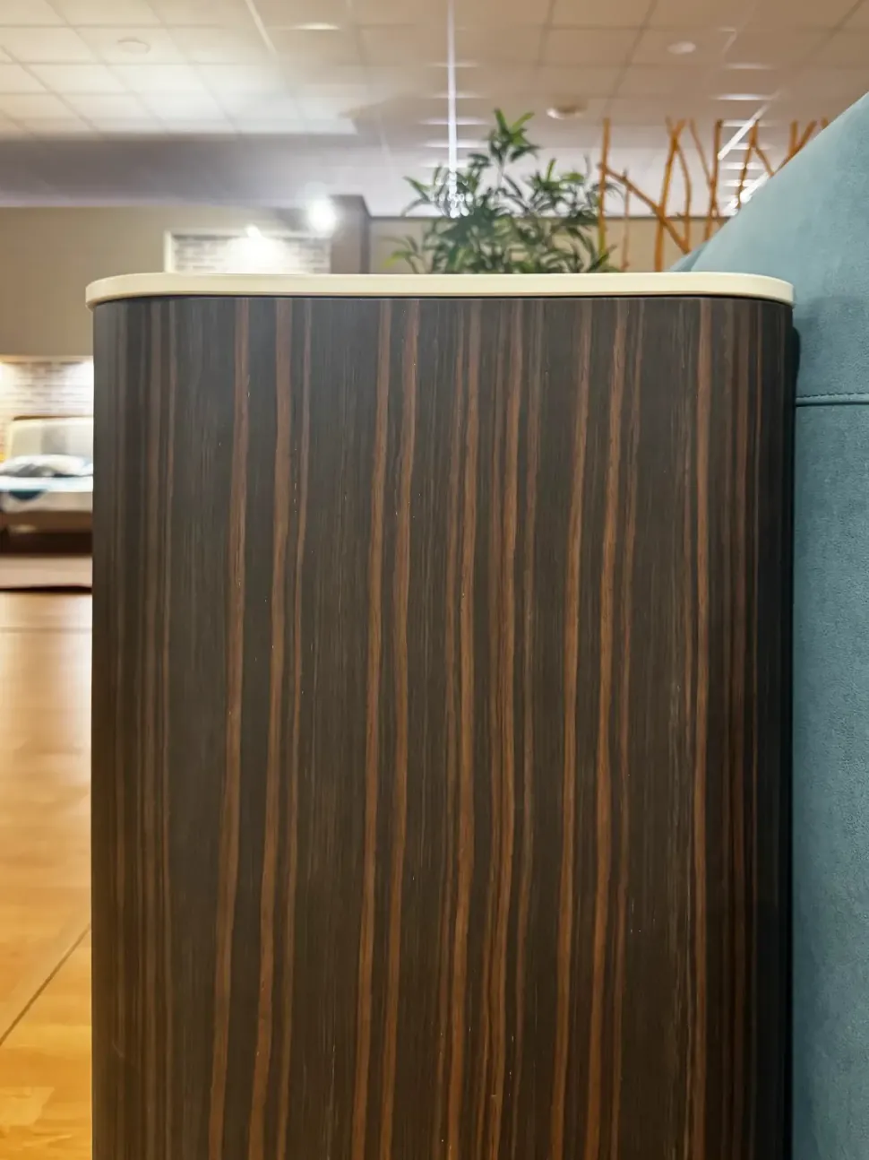 Madia Andromeda di Stones in offerta