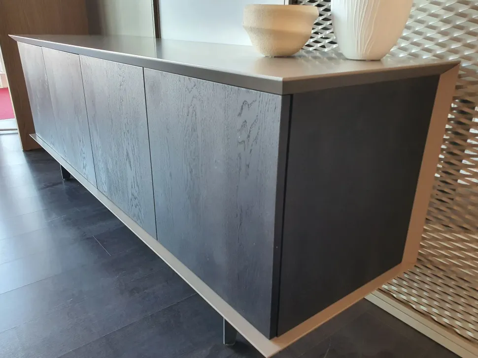 Madia Brera in stile moderno di Ozzio in Offerta Outlet