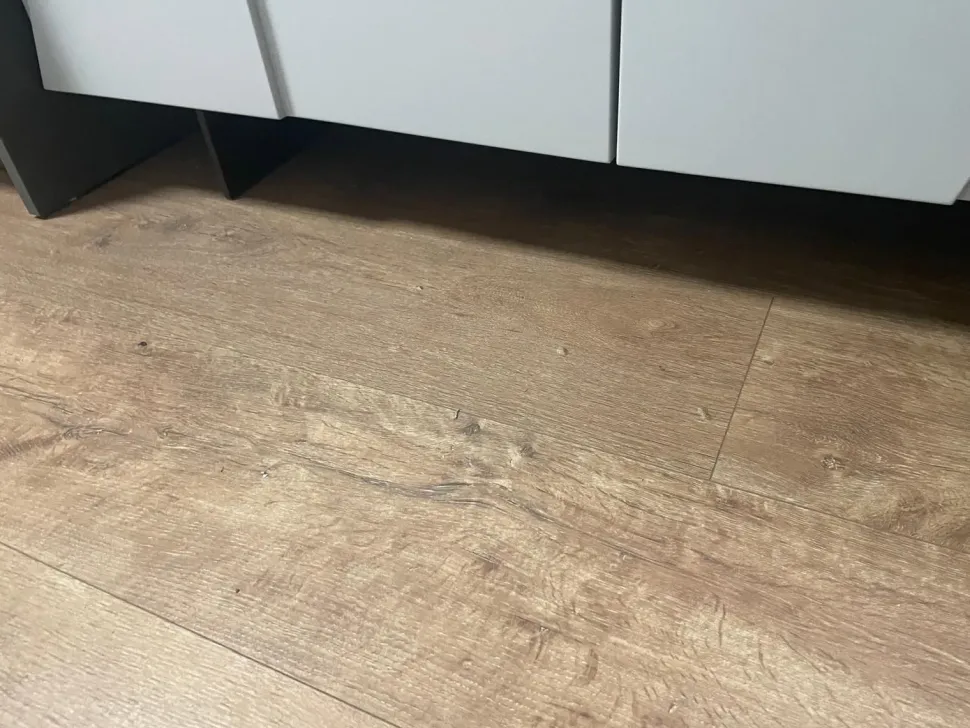 Madia Concretta di Dall'agnese in stile design scontata -45%