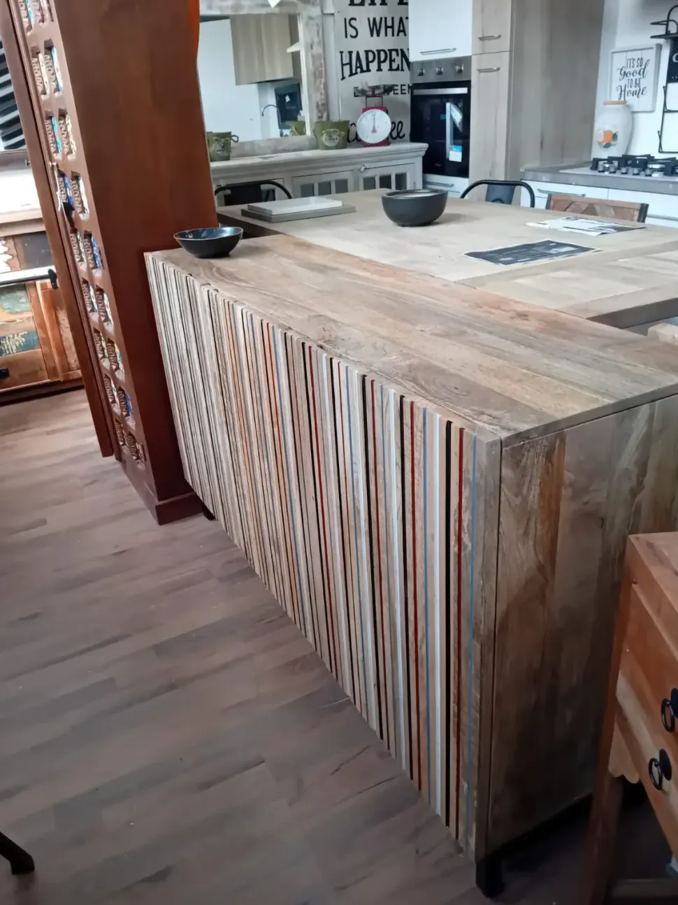 Madia Credenza line nordic 3 ante di Nuovi mondi collection a prezzi convenienti