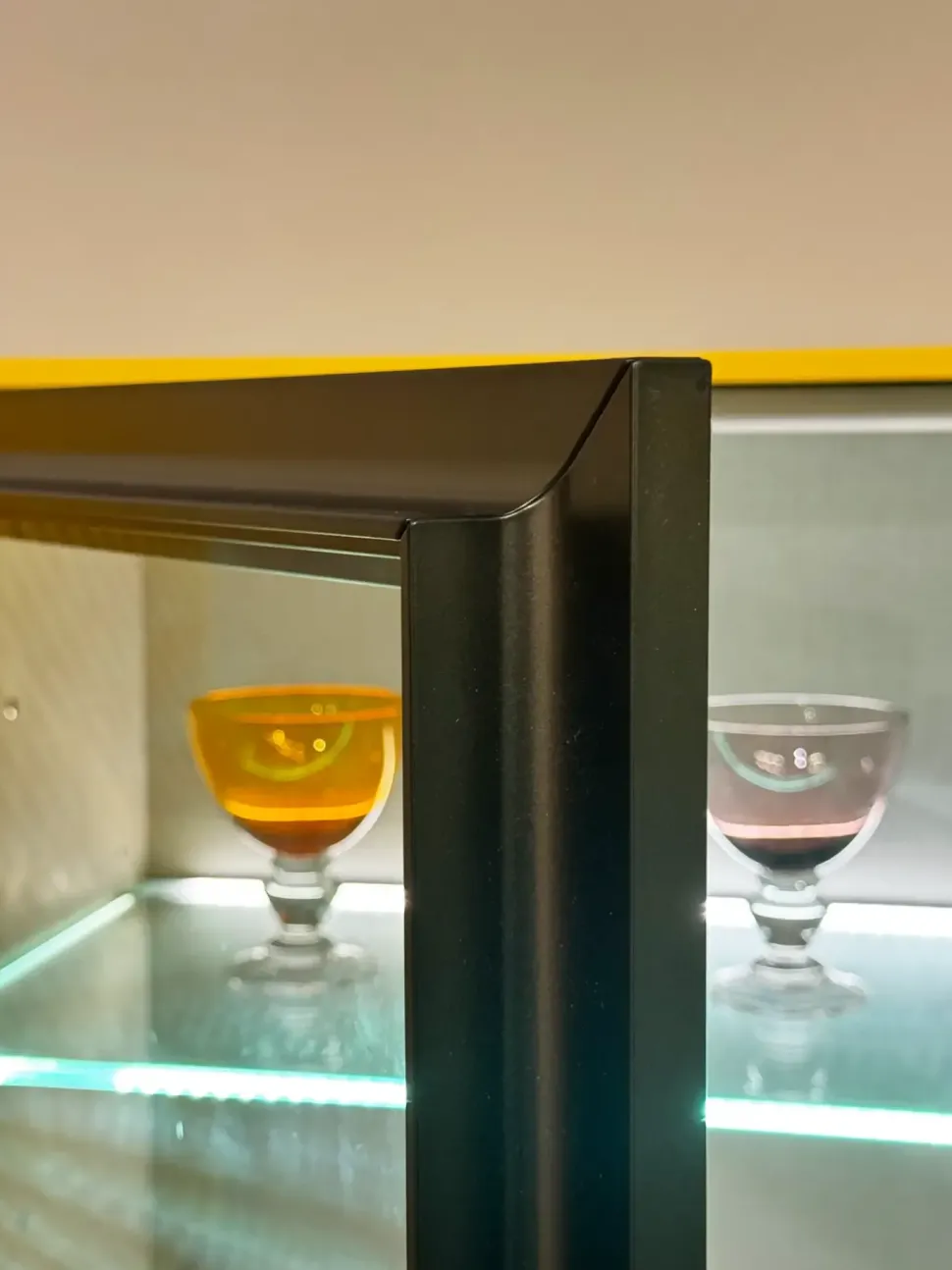 Madia di Duebitalia in laccato opaco Club36 in Offerta Outlet