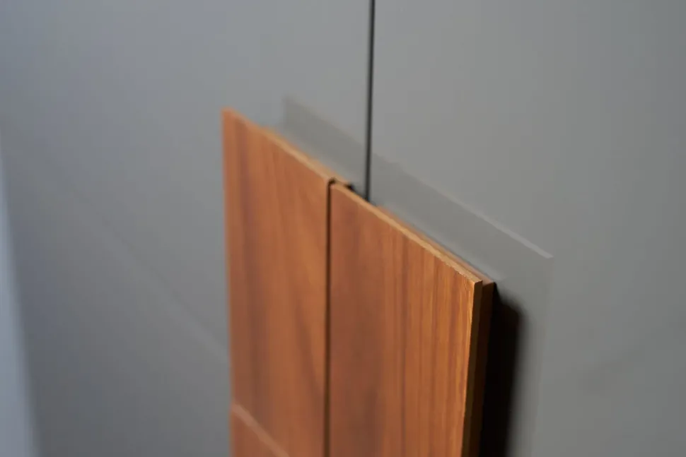 Madia di Jesse in laccato lucido Woody a prezzo Outlet