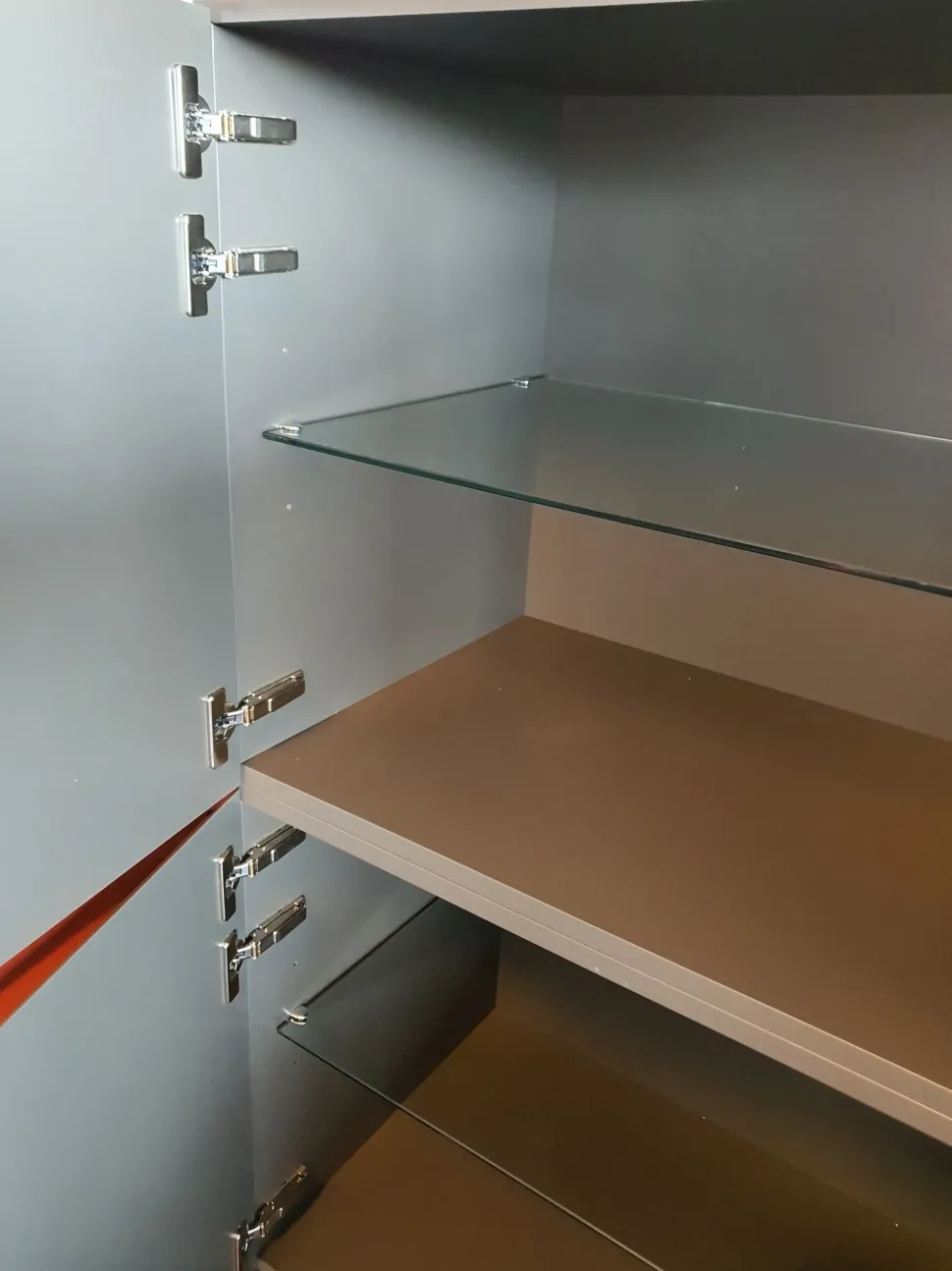 Madia di Ozzio in laccato opaco Trilogy a prezzo Outlet