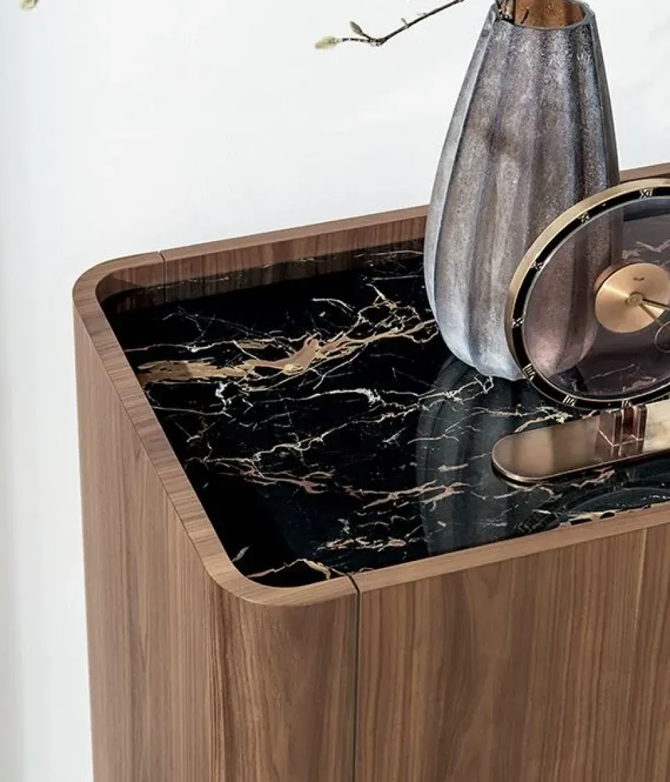 Madia di Sovet in legno Madia slim a prezzo scontato