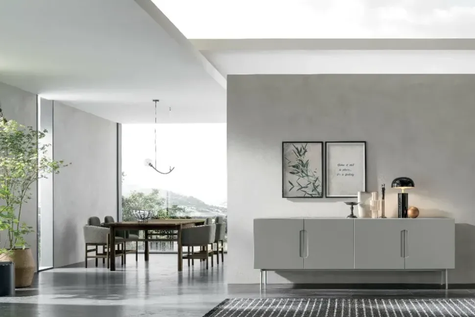 Madia di Tomasella in laccato opaco Montgomery a prezzo riservato