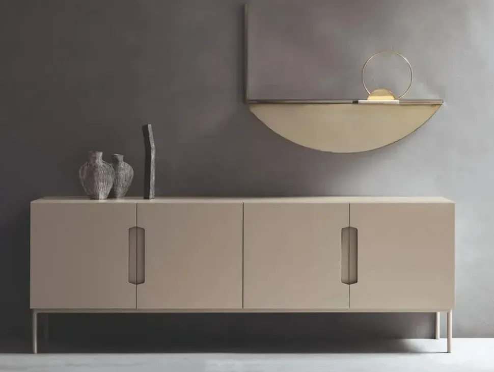 Madia di Tomasella in laccato opaco Montgomery a prezzo riservato