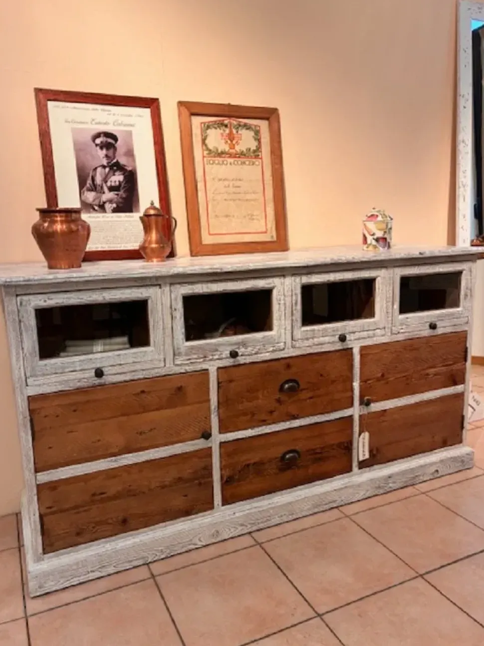 Madia guarnieri mod origano di Callesella in stile classico scontata -32%