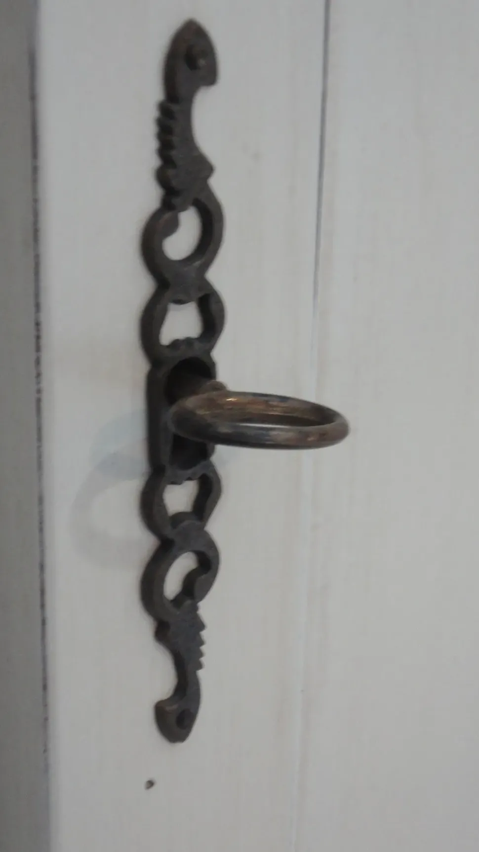 Madia in legno patinato scontata del -50%