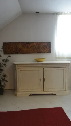 Madia in legno patinato scontata del -50%