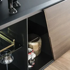 Madia in stile design Aston di Cattelan scontata