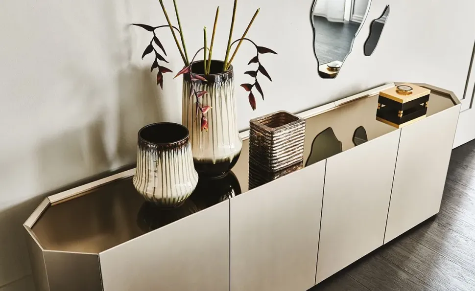 Madia in stile design Chelsea di Cattelan italia scontata