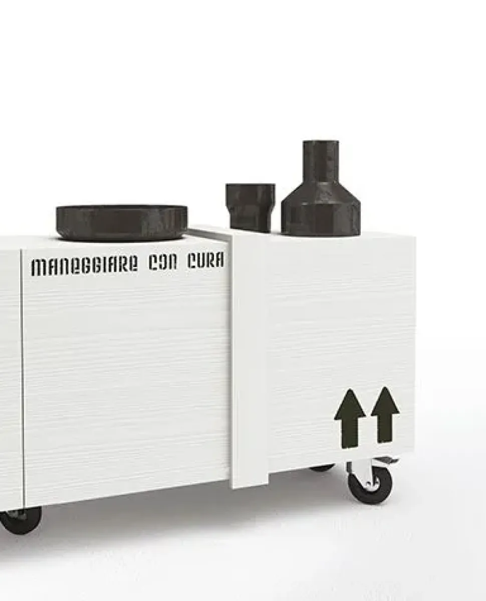 Madia in stile design Fragile di Minotti italia in Offerta Outlet