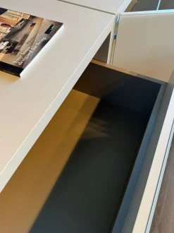 Madia in stile design Lago madia 36e8 di Lago a prezzo scontato