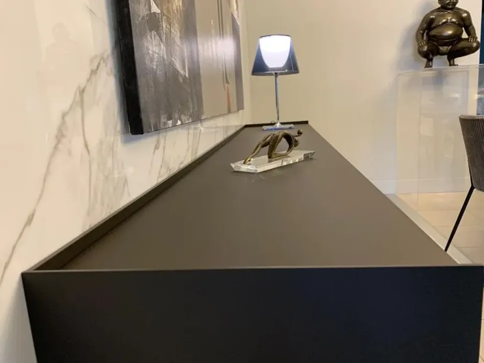 Madia in stile design Self di Rimadesio scontata