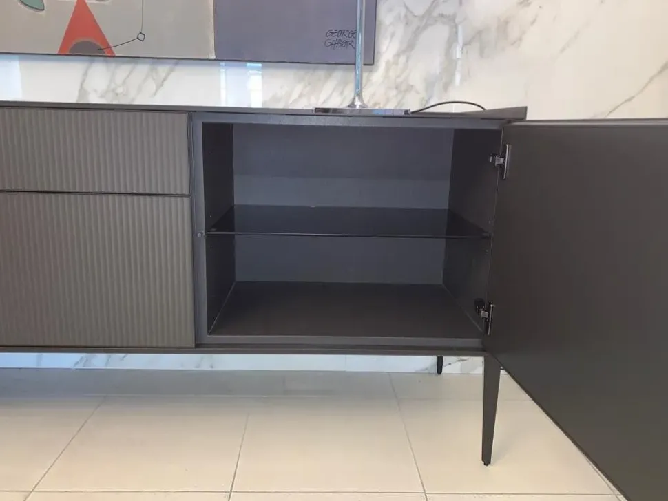 Madia in stile design Self di Rimadesio scontata