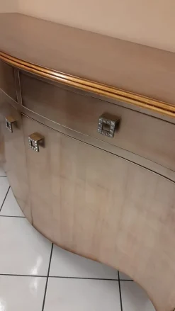 Madia in stile moderno Matisse di Artigianale in offerta