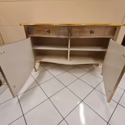 Madia in stile moderno Matisse di Artigianale in offerta