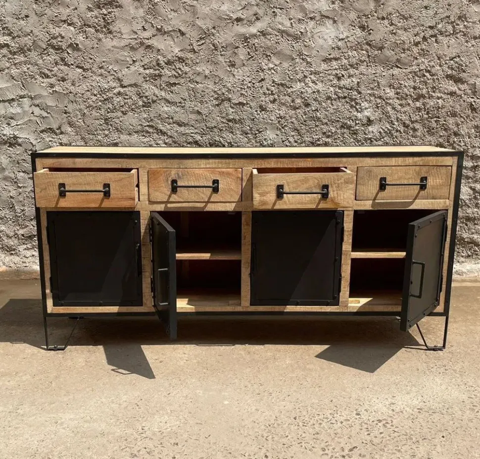 Madia M,adia credenza industrial legno e ferro 4 ante 4 cassetti di Outlet etnico con forte sconto
