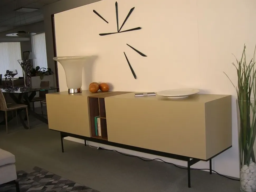 Madia modello Credenza brik laccata opaco mou di Caccaro a PREZZI OUTLET